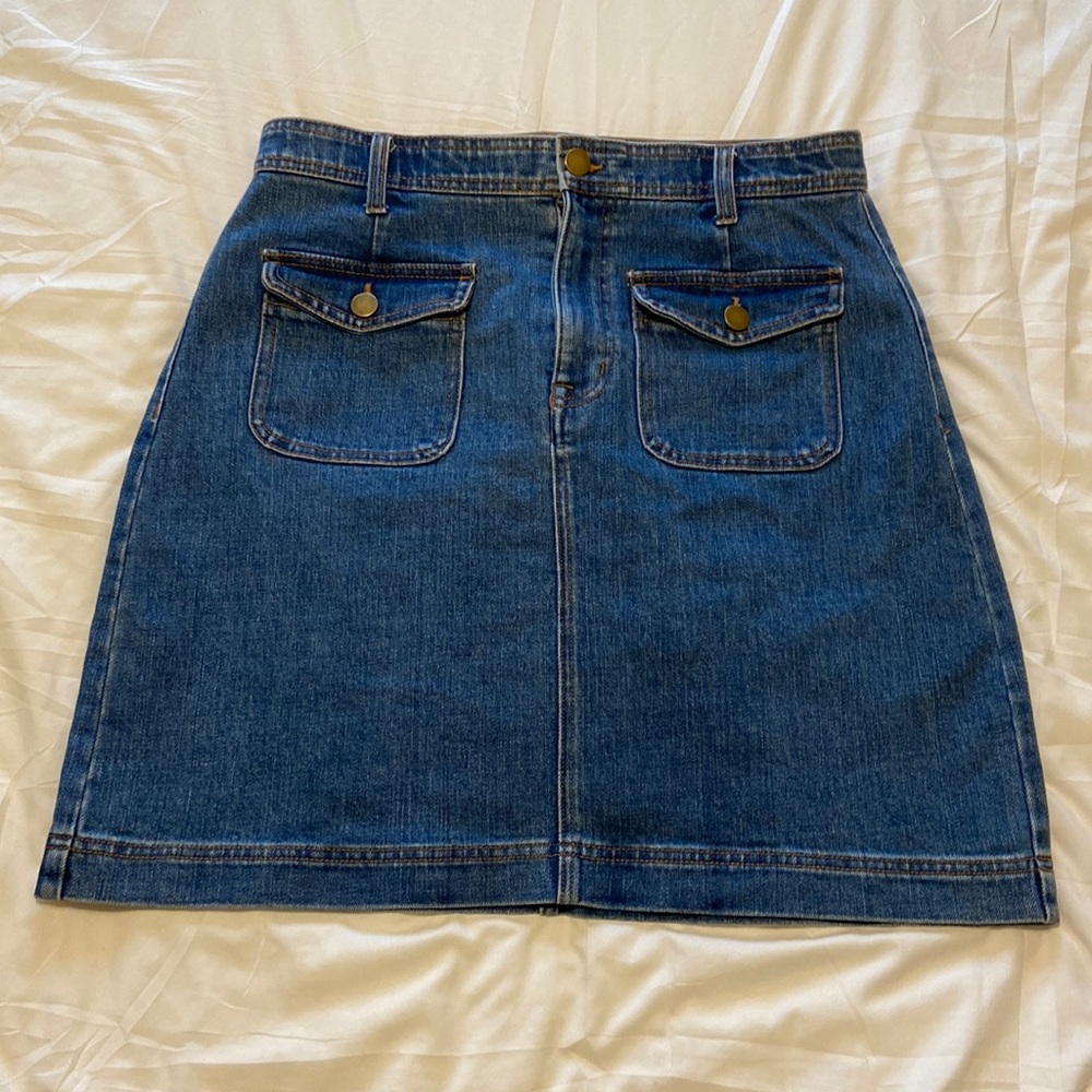 Draper James Denim Skirt Sz 12 Blue A-Line Front Pocket Classic Preppy